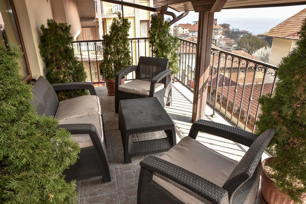 Dimitur Jekov Guest House Obzor Extérieur photo